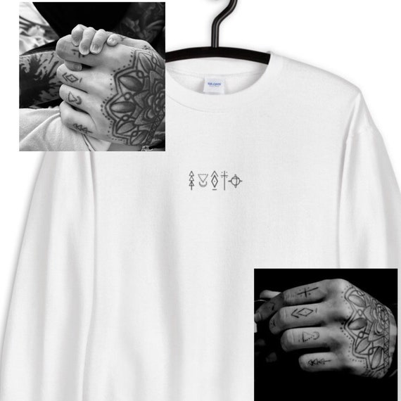 Felpa Crewneck del tatuaggio a mano Zayn ricamata | Etsy Italia