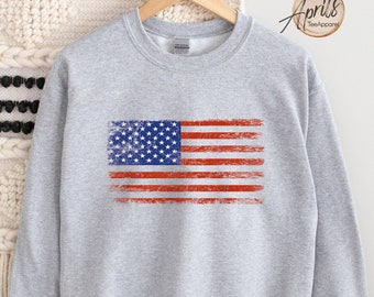 Distressed USA Flag Sweatshirt: Patriotic American Hoodie