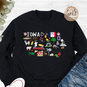 Iowa Sweatshirt: Graphic State Travel Souvenir Hoodie