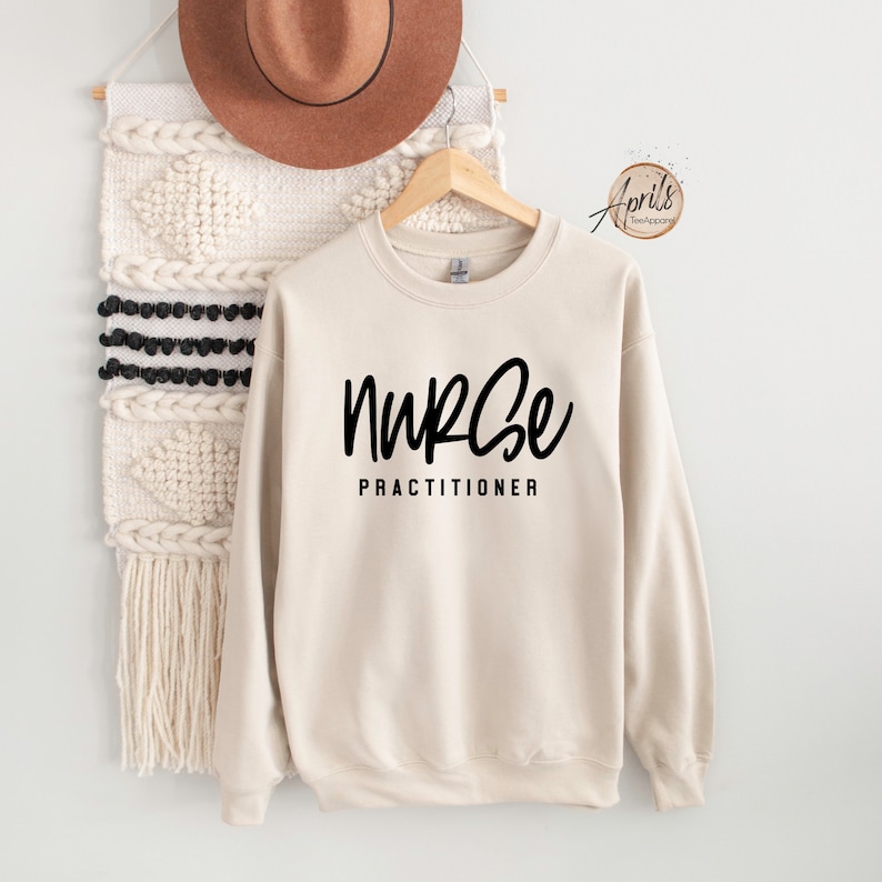Nurse Practitioner Sweatshirt: Nurse Appreciation Gift bild 3