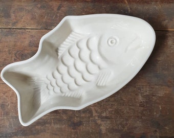 Aufwendig Gearbeitete Vintage Fisch Backform aus Steingut,Porzellan aus den 60er Jahren