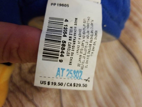 RARE Vintage Mickey and Minnie Christmas Carolers EUC Musical