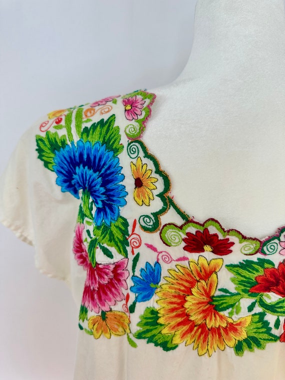 Vintage 1960’s/70’s Embroidered Mexican Dress - image 5