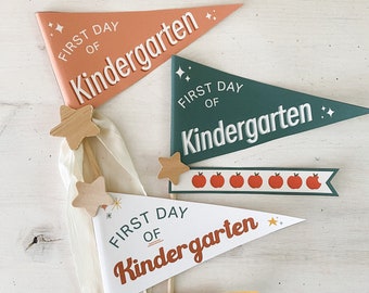 First Day of Kindergarten Pennants, Lunch Notes, and Back To School Printables | Pennant Flags, Kindergarten Printables, Homeschool Flags