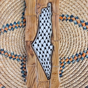 Art de la Palestine, décoration murale en bois d'olivier, 40 x 15 cm, céramique faite à la main et peinte à la main Fabriqué en Palestine
