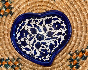 Funnmart Nordic Style Creative Heart Shape Ceramic Dish Plate with Gold Rim