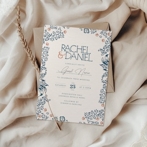 Invitaciones de boda: diseño de invitación de boda con diseño floral de William Morris en cartulina de algodón texturizada de lujo (papelería personalizada hecha a mano)