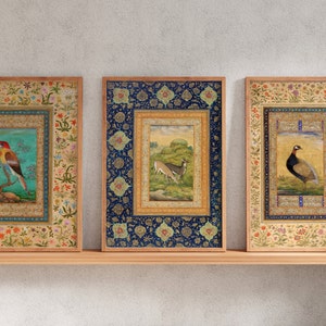ペルシャの版画3枚セット：鳥と鹿（伝統的なペルシャ/ムガル美術のミニチュア絵画版画）壁アート、ホームデコレーション、額入り
