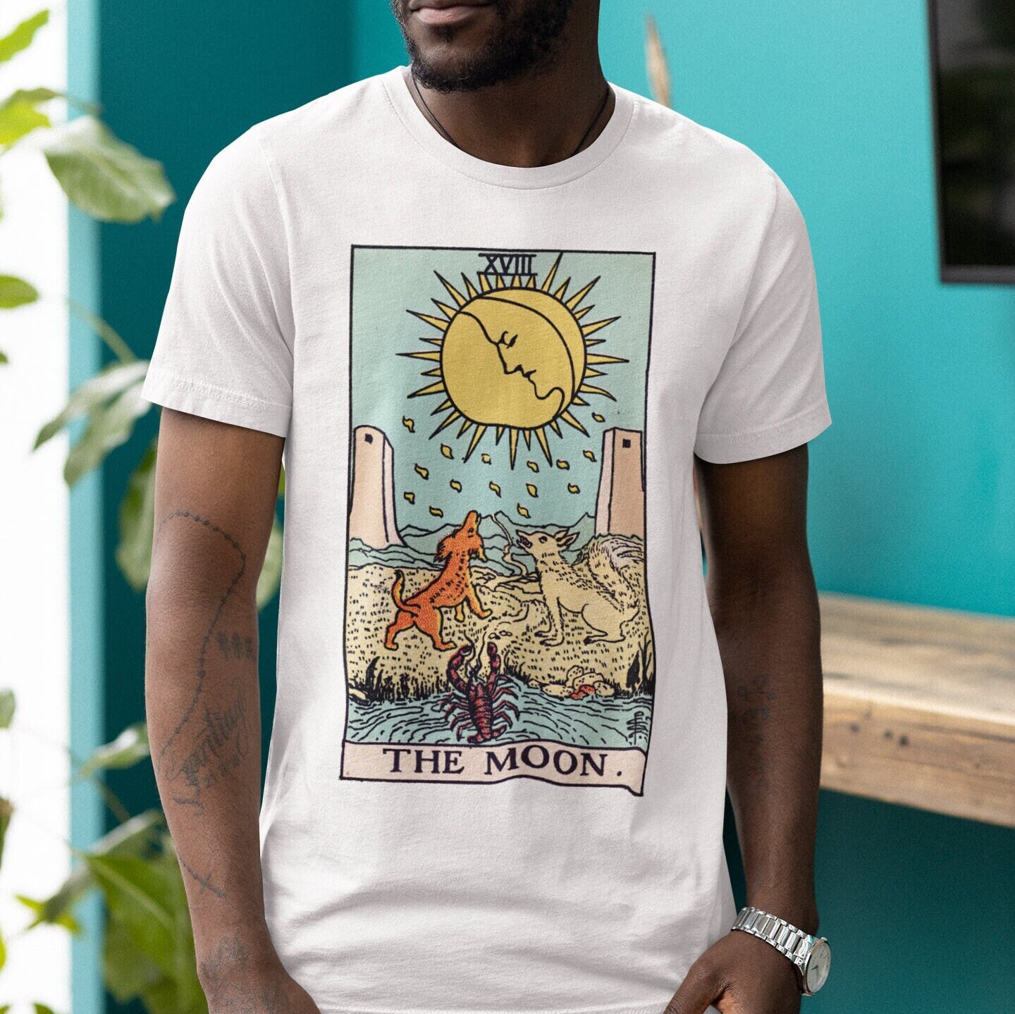 Tarot T-shirt: XVIII the Moon Tarot Card - 100% Organic