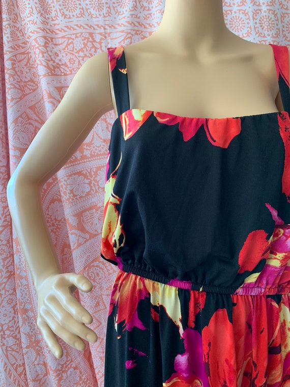 Olivia matthews floral dress Clearance