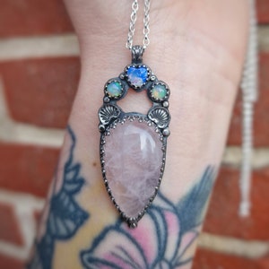 Rosenquarz und Opal Anhänger in Sterling Silber
