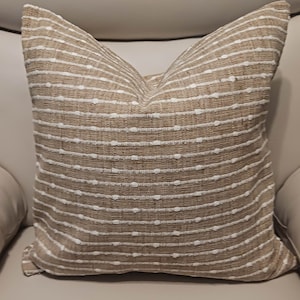 Housse de coussin rustique bohème ferme, tissé texturé à rayures flammées - beige/crème, noir/crème, bleu/ivoire ou menthe/ivoire