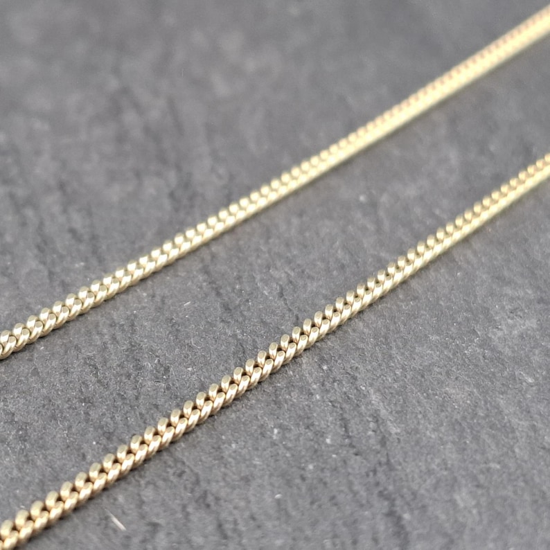 Gold 333 curb chain necklace image 2