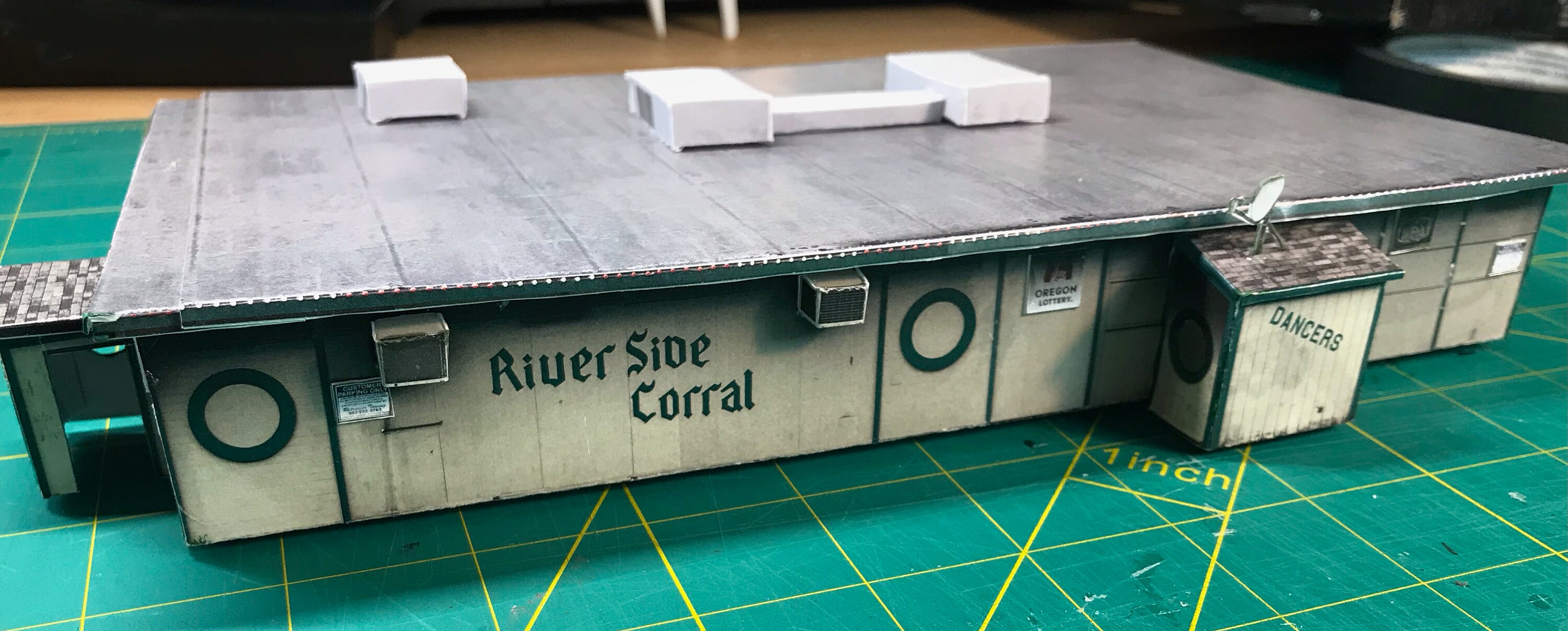 The Riverside Corral - HO (1:87) Scale Model Kit - Etsy