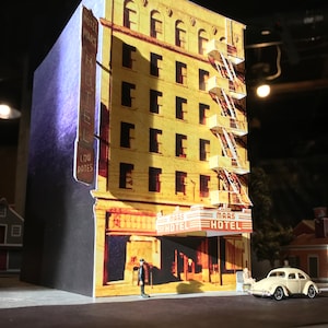 Mars Building N (1:160) Scale Model Kit
