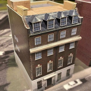 3 Savile Row (N) AKA Former HQ of Apple Corps (1:160) Scale Model Kit