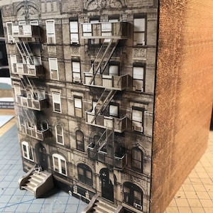 96/98 St. Marks Place, NYC, (N), (1:160) Scale Model Kit - Physical Graffiti - Illumination ready !