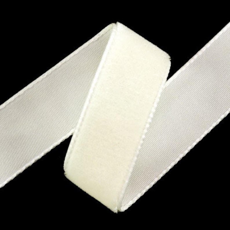 Beyond Trim Velvet Ribbon Soft Sewing Binding Gift Wrapping Decoration Party Wedding Arts Crafts D\u00e9cor DIY 25 Yards