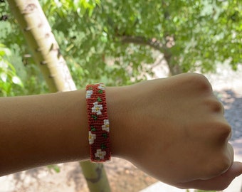 Floral Woven Friendship Bracelet: Red & White Adjustable Alpha Pattern