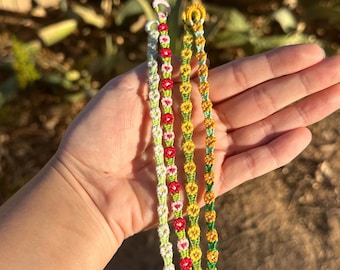 Adorable Daisy Chain Friendship Bracelet Button Closure VSCO Bracelet Summer Fall Vibes