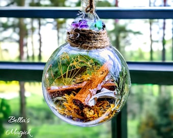 Amethyst Witch Ball - 2 inch Plastic bauble - Home Blessing Ball - Home Protection Ball -  Amulet - Banish Negativity - Warding - Spell Ball