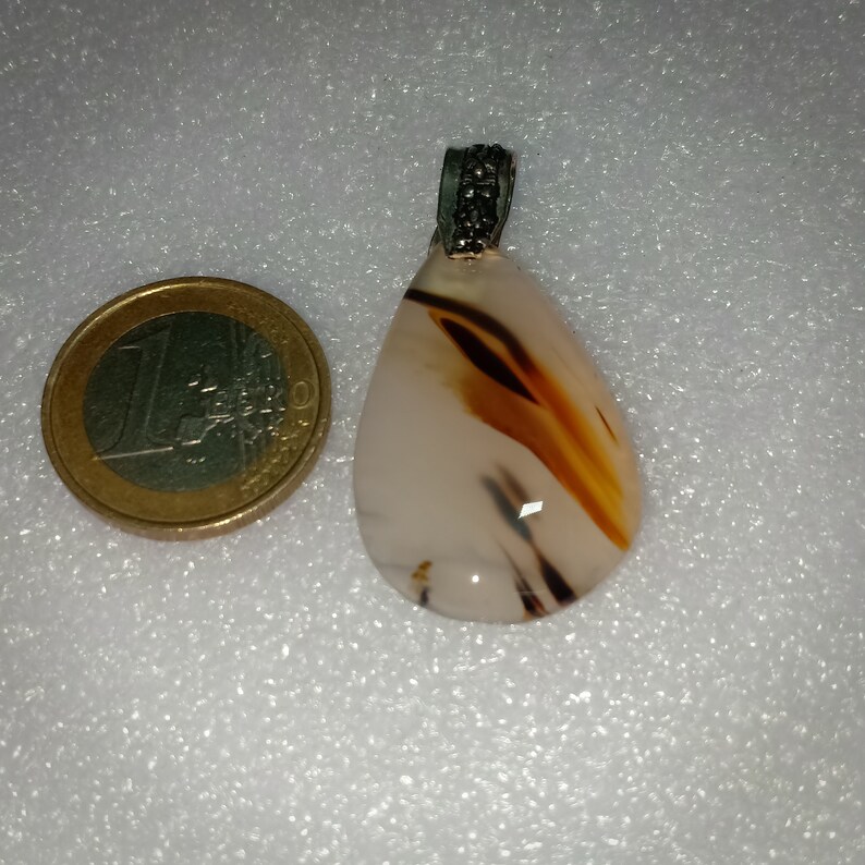 33X22mm Amazing Natural Montana Agate Pear pendant With German Silver Loop