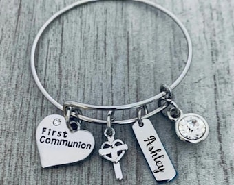 Girls Personalized First Communion Bracelet Engraved Name Charm, 1st Communion Jewelry, Cross, Goddaughter, Holy Communion Birthstone Bangle