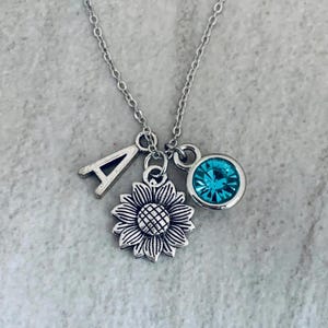 Sunflower Necklace, Personalized Sun Flower Charm Necklace, Sunflower Jewelry, Flower Birthday Gift, Floral Necklace, Sunflower Pendant