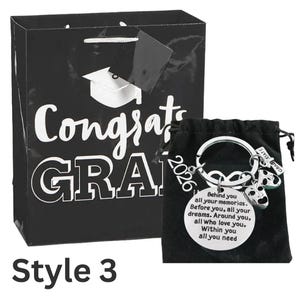 Drama Keychain Theater Gift Tragedy Masks Keychain 2026 Graduation Gifts Drama Students Actor Actress Gift, High School, Inspirational Style 3