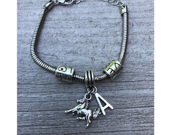 Personalized Horse Initial Bracelet Custom Horse Lover Jewelry Silver Snake Chain Bracelet Equestrian Cowgirl Rodeo Gift For Women