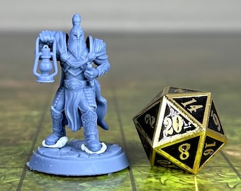 Human Guard with Lantern - 32mm Scale - Unpainted Miniature