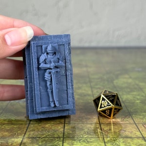 Knight Tomb - Dungeon Set - 32mm Scale - Unpainted Miniature