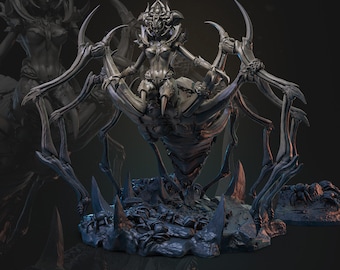 Nezee, Queen of Spiders - Drider Miniature - Spiders&#39; Den Set