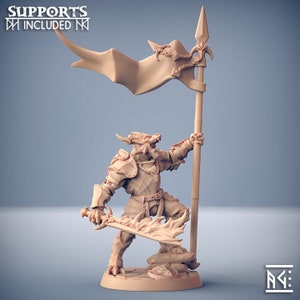 Dragonguard - Pose D - 32mm Scale - Unpainted Miniature