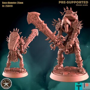 Undead Warrior, Ornate Armor - Unpainted Miniature