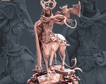 Centaur Druid - Unpainted Miniature