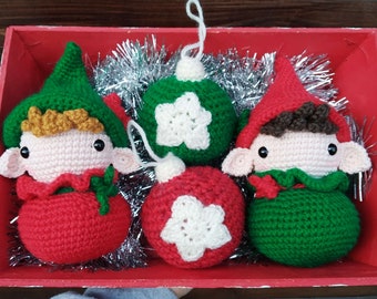 Coffret petits lutins et boules de Noël, décoration de sapin, fait main au crochet