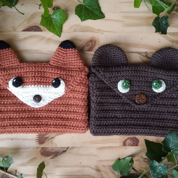 Trousse renard ou ours en laine, fait main au crochet