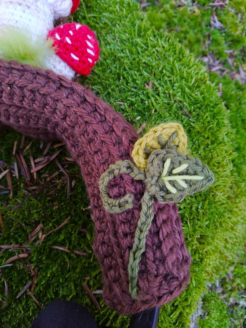 Woodland headphone cover, frog, mushroom, squirrel, nature, forestcore, crochet pattern (US, FR) image 9