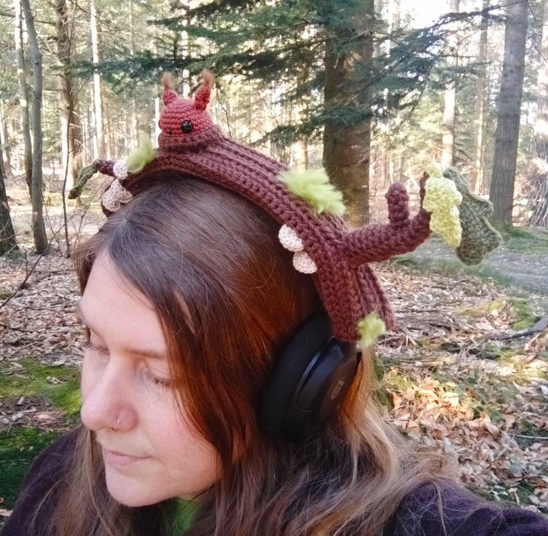 Woodland headphone cover, frog, mushroom, squirrel, nature, forestcore, crochet pattern (US, FR) image 6