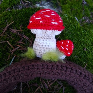 Woodland headphone cover, frog, mushroom, squirrel, nature, forestcore, crochet pattern (US, FR) image 8