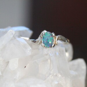 Curved Frame Idaho Opal Ring