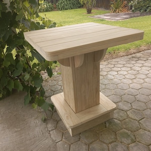 DIY Outdoor Bar Table Plans: 33&quot; Square Wood Leaner (PDF)