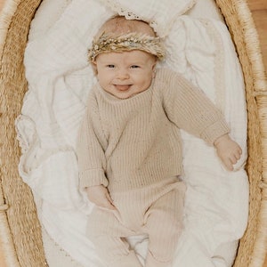 6 layer organic cotton gauze baby blanket with lace edge | Baby shower gift image 3