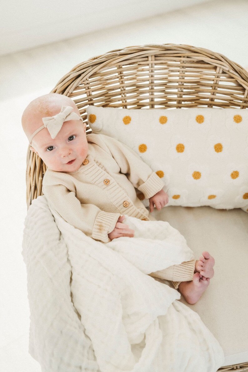 6 layer organic cotton gauze baby blanket with lace edge | Baby shower gift image 8