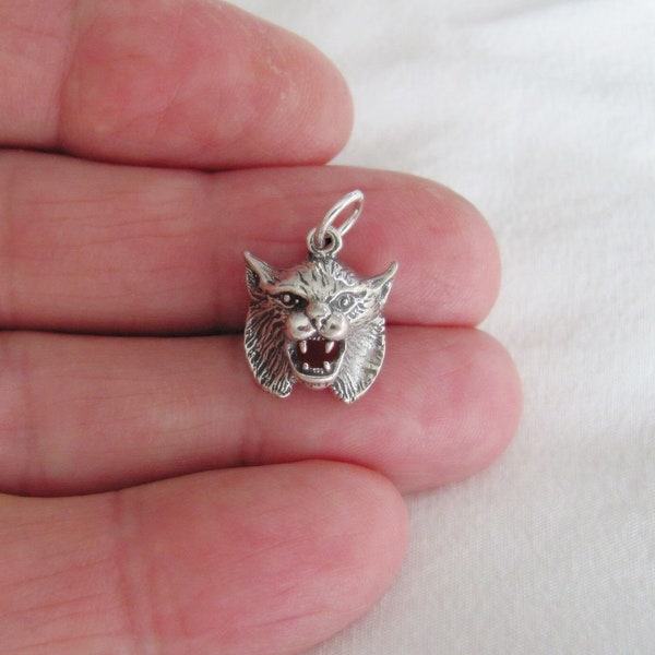 Solid Sterling Silver Lynx Bobcat face charm (Brand new)