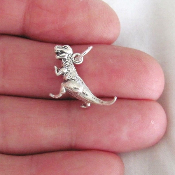 Solid Sterling Silver 3d T rex Tyrannosaurus rex Dinosaur charm (Brand new)