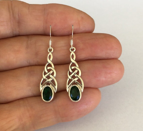 Solid Celtic weave with lab created emerald sterl… - image 1