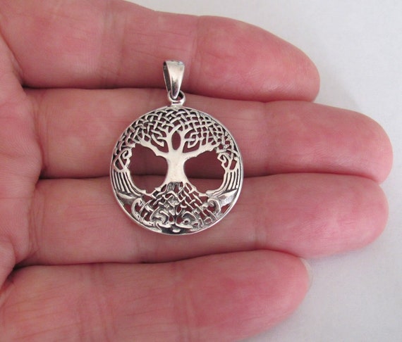 Sterling Silver 27mm Celtic Tree Of Life pendant (Brand new)