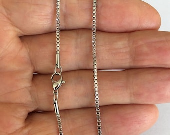 1.5mm Box Chain 316L stainless steel sizes 16, 18, 20, 22, 24, 30" (Brand new)